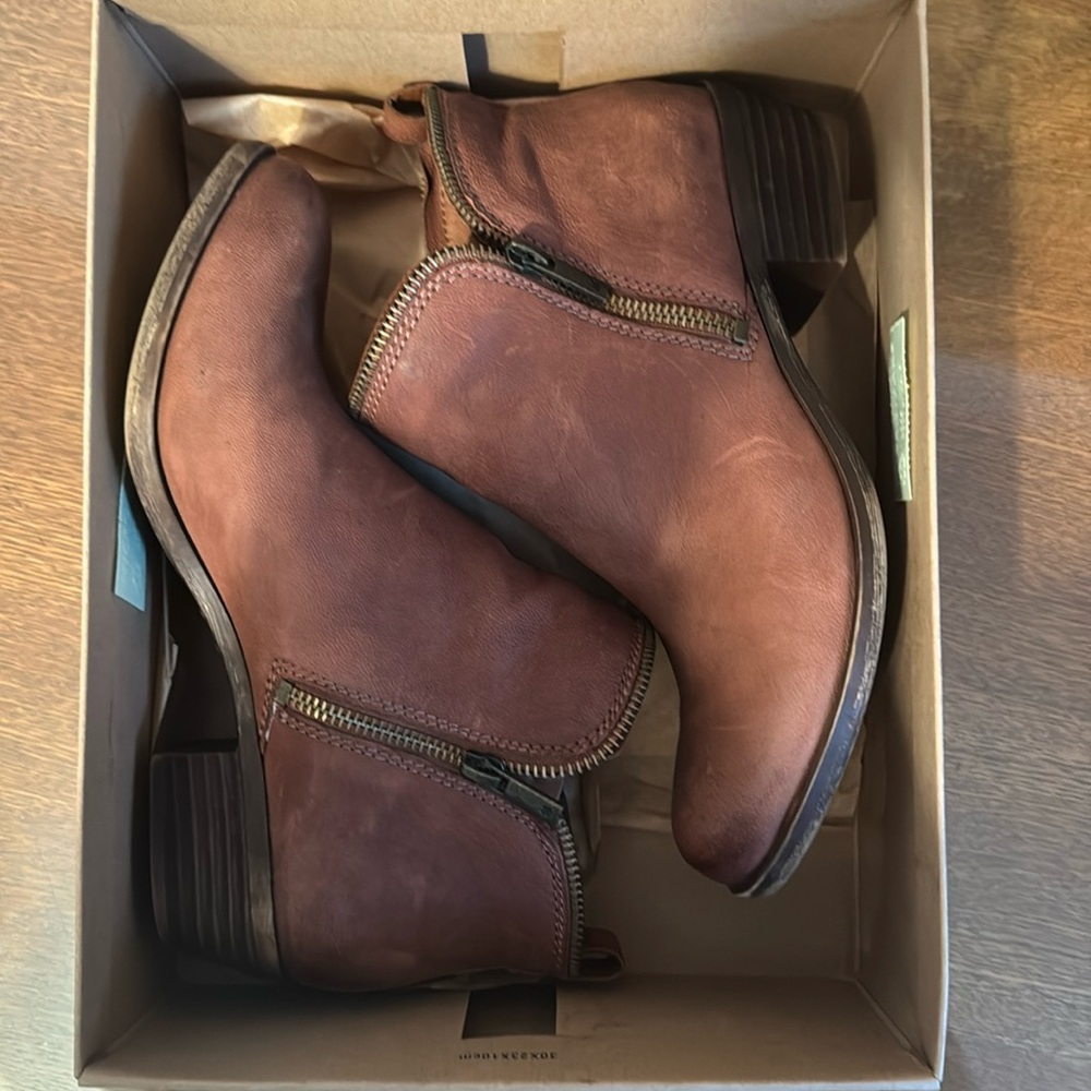Lucky Brand Bartalino